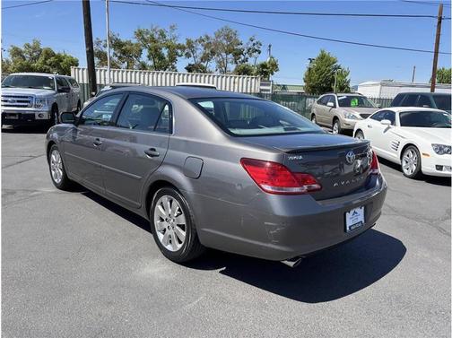 2006 Toyota Avalon XLS