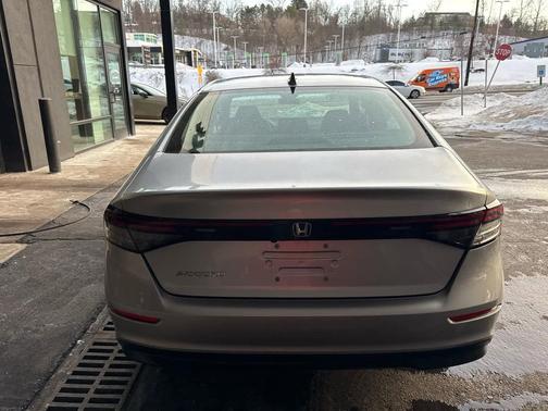 2024 Honda Accord LX 1.5T