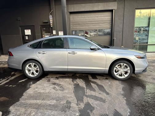 2024 Honda Accord LX 1.5T
