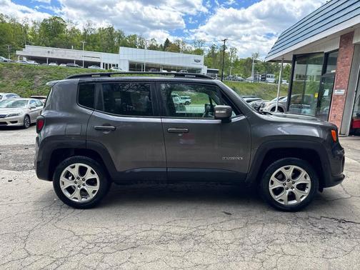 Granite Crystal Metallic Clearcoat 2019 Jeep Renegade Limited