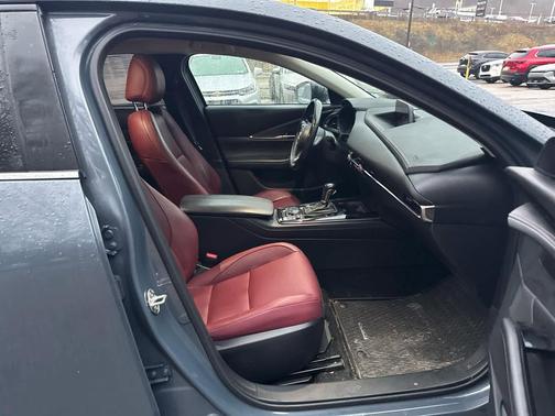 2023 Mazda CX-30 2.5 S Carbon Edition