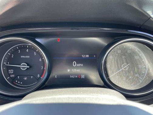 Summit White 2022 Buick Encore GX Preferred