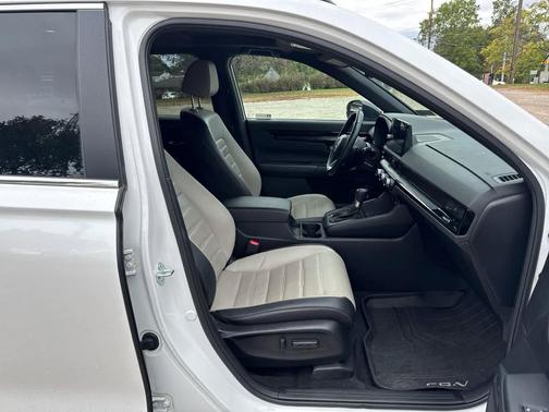 2023 Honda CR-V Hybrid Sport Touring AWD