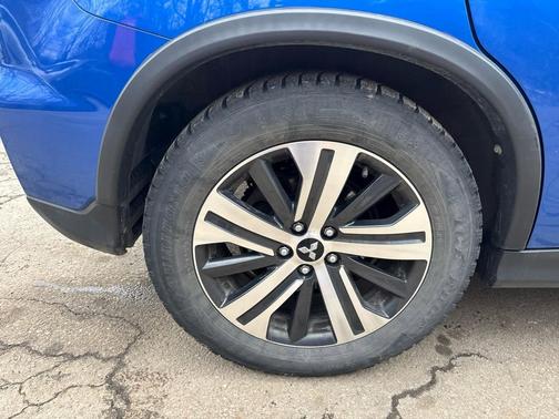 2020 Mitsubishi Outlander Sport SE