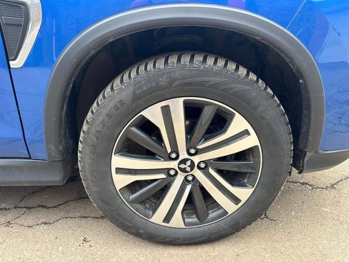 2020 Mitsubishi Outlander Sport SE