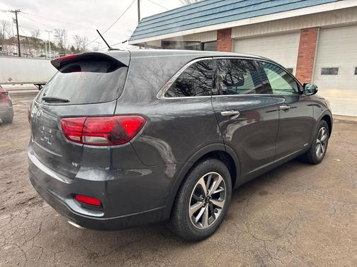 2020 Kia Sorento LX