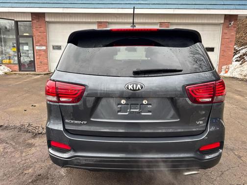 2020 Kia Sorento LX