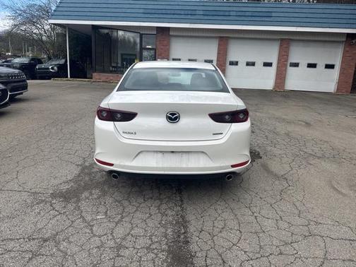 2024 Mazda Mazda3 FWD w/Preferred Package