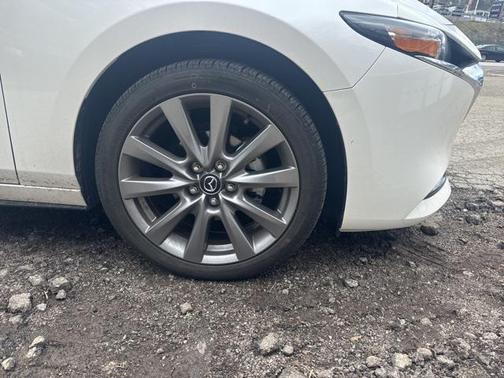 2024 Mazda Mazda3 FWD w/Preferred Package