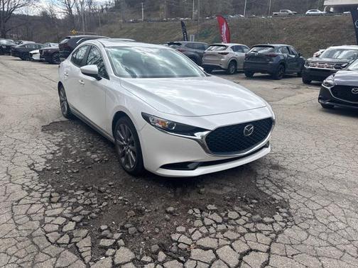 2024 Mazda Mazda3 FWD w/Preferred Package
