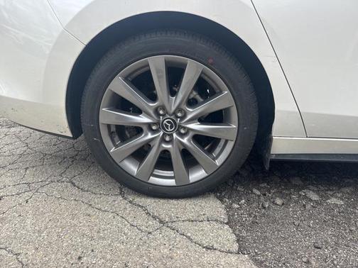 2024 Mazda Mazda3 FWD w/Preferred Package