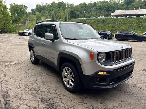 Glacier Metallic 2016 Jeep Renegade Latitude