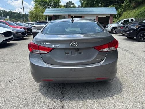 2011 Hyundai ELANTRA Limited