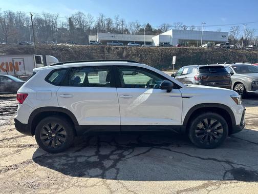 2023 Volkswagen Taos 1.5T S