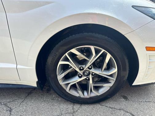 Quartz White 2021 Hyundai SONATA SEL