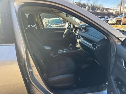 2018 Mazda CX-5 Sport