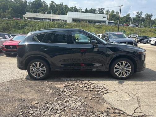 2022 Mazda CX-5 Signature
