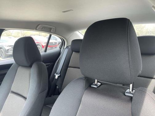 Jet Black Mica 2026 Mazda Mazda3 FWD