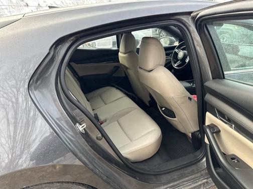 2020 Mazda Mazda3 FWD w/Preferred Package