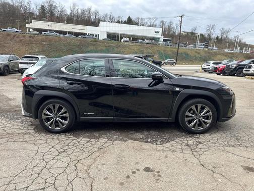 Obsidian 2021 Lexus UX 250h F Sport