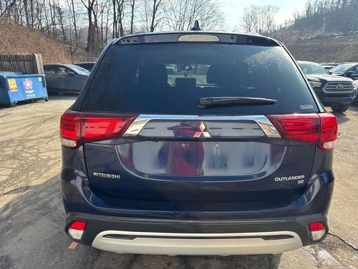 2019 Mitsubishi Outlander SE