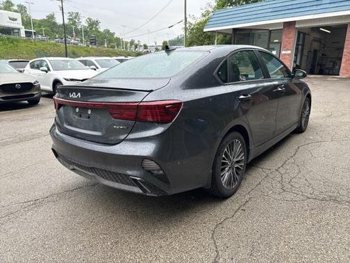2022 Kia Forte GT-Line