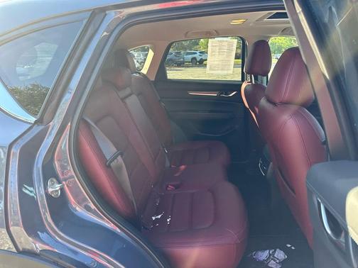 2024 Mazda CX-5 Carbon Edition