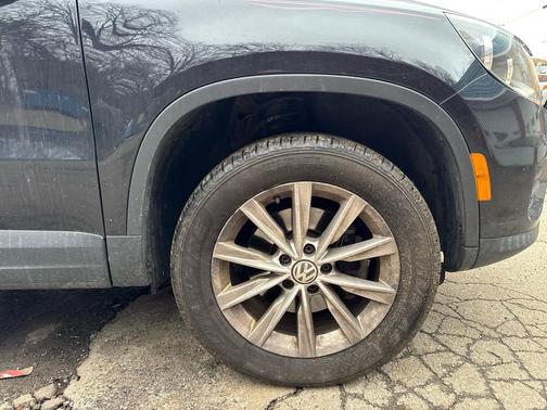 2017 Volkswagen Tiguan Limited 2.0T
