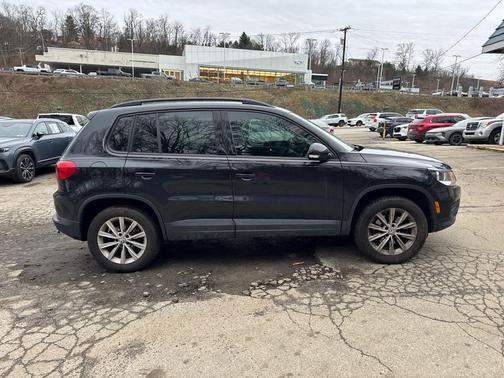 2017 Volkswagen Tiguan Limited 2.0T