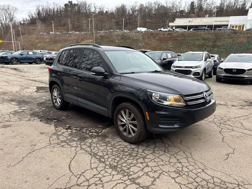 2017 Volkswagen Tiguan Limited 2.0T