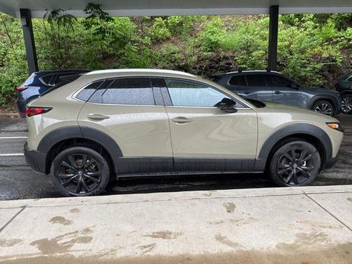 2024 Mazda CX-30 2.5 Carbon Turbo