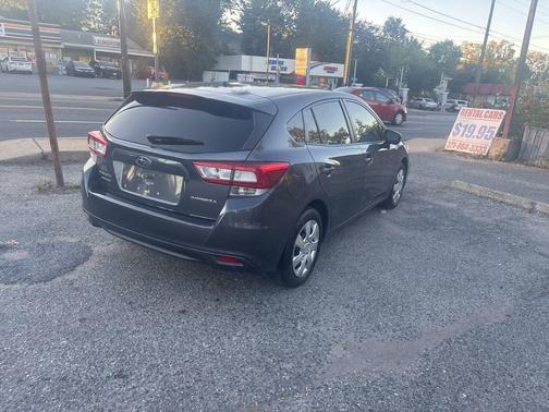 2019 Subaru Impreza 2.0i