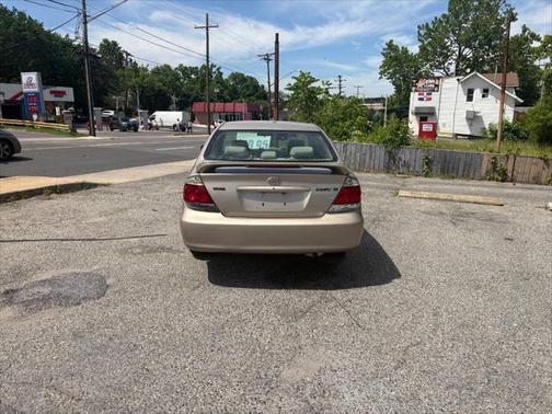 2005 Toyota Camry SE