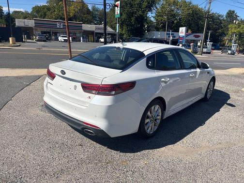 2018 Kia Optima S