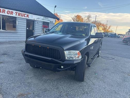 2017 RAM 1500 Express