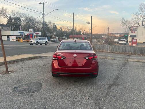 2020 Nissan Versa 1.6 SV