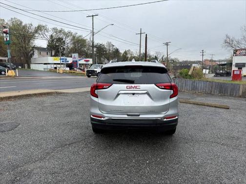 2020 GMC Terrain SLT