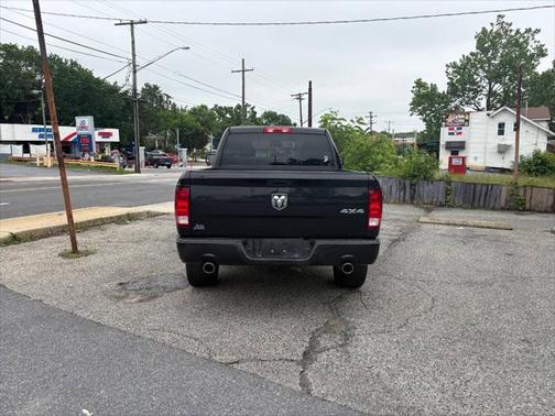 2017 RAM 1500 Tradesman/Express