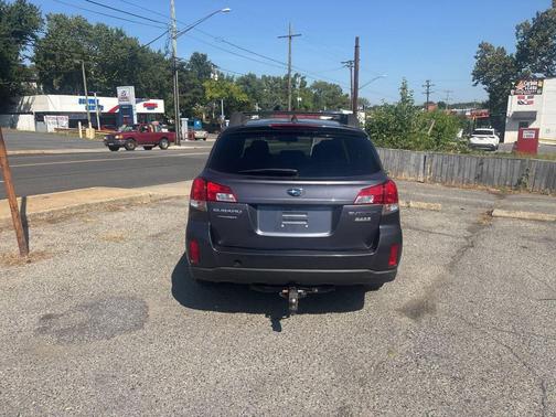 2014 Subaru Outback 2.5i Premium