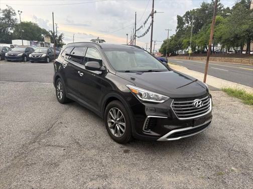 2017 Hyundai SANTA FE SE