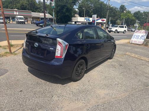 2013 Toyota Prius Two