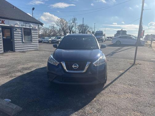 2019 Nissan Kicks SV