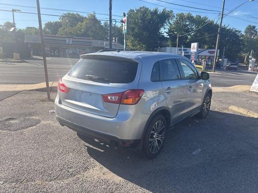2016 Mitsubishi Outlander Sport 2.4 ES