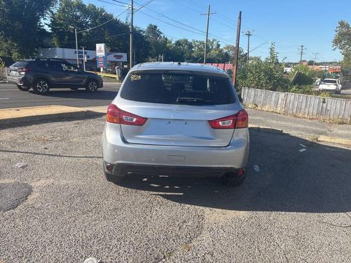 2016 Mitsubishi Outlander Sport 2.4 ES