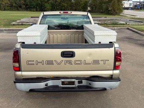 2004 Chevrolet Silverado 1500 Work Truck