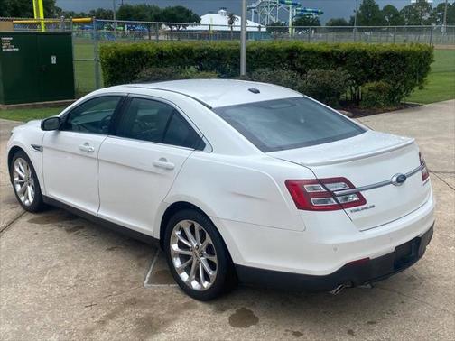 2017 Ford Taurus Limited
