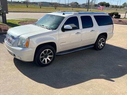 2011 GMC Yukon XL Denali