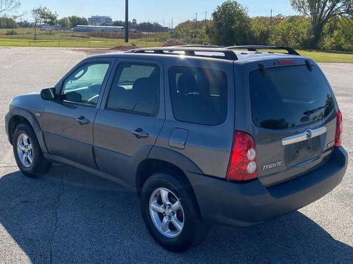 2006 Mazda Tribute i