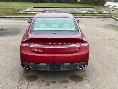 2014 Lincoln MKZ Base