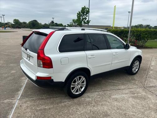 2011 Volvo XC90 3.2